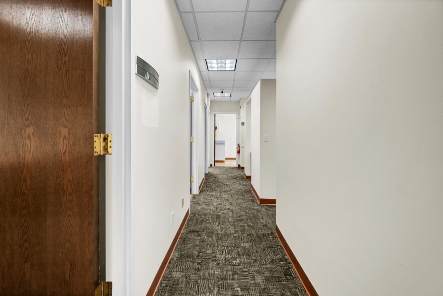 More Photos Of 48 Route 6, Yorktown Heights Medical For Sale