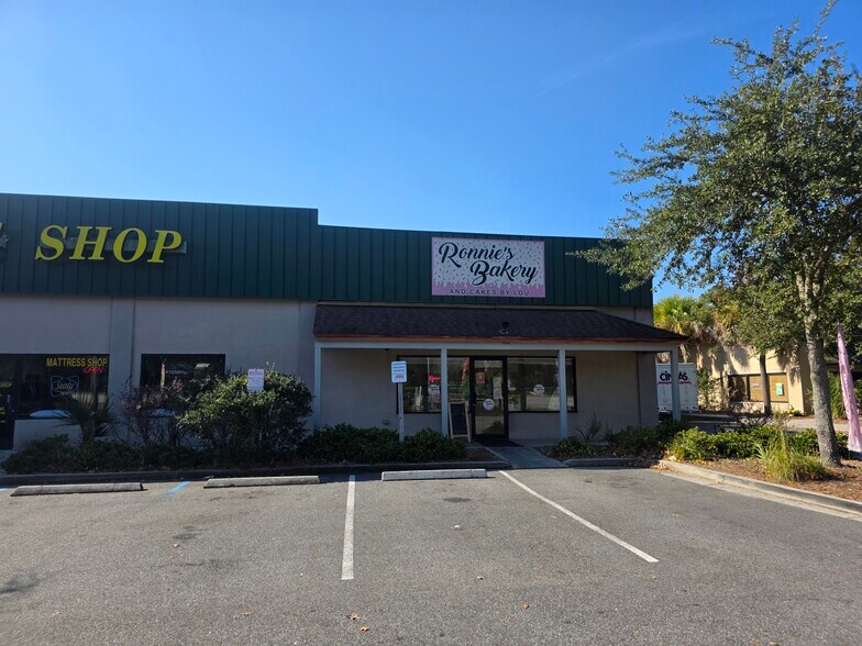 More Photos Of 1304 Fording Island Rd, Bluffton Unknown For Lease