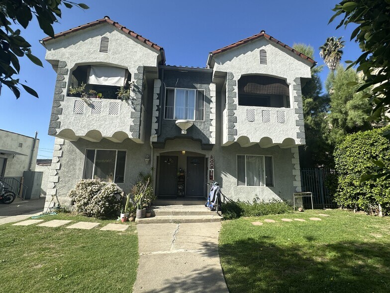 Primary Photo Of 405 Coronado Ter, Los Angeles Apartments For Sale