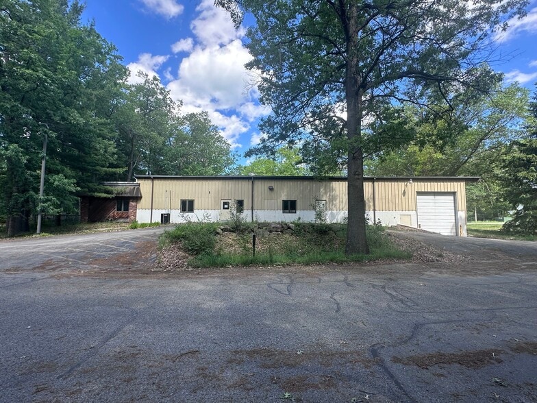 Primary Photo Of 2883 Aero Park Dr, Traverse City Warehouse For Sale