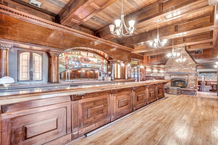 More Photos Of 1555 S Wells Ave, Reno Restaurant For Sale