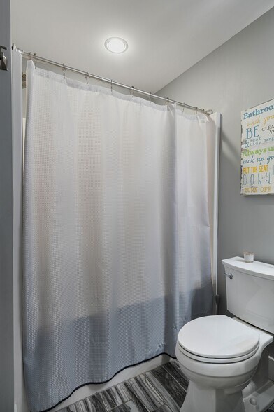 More Photos Of 201 Graves Rd, Goodlettsville Office For Sale