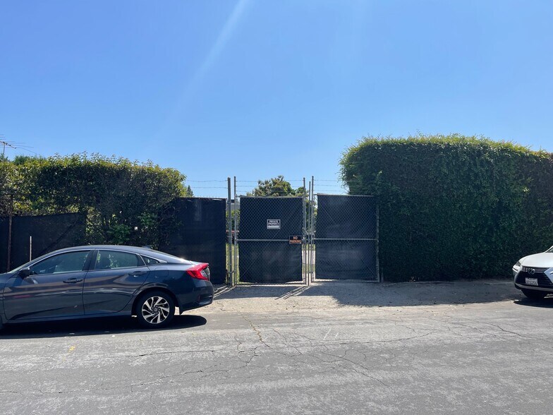 More Photos Of SEC S Rosemead Blvd & Laurita Ave, Pasadena Land For Lease