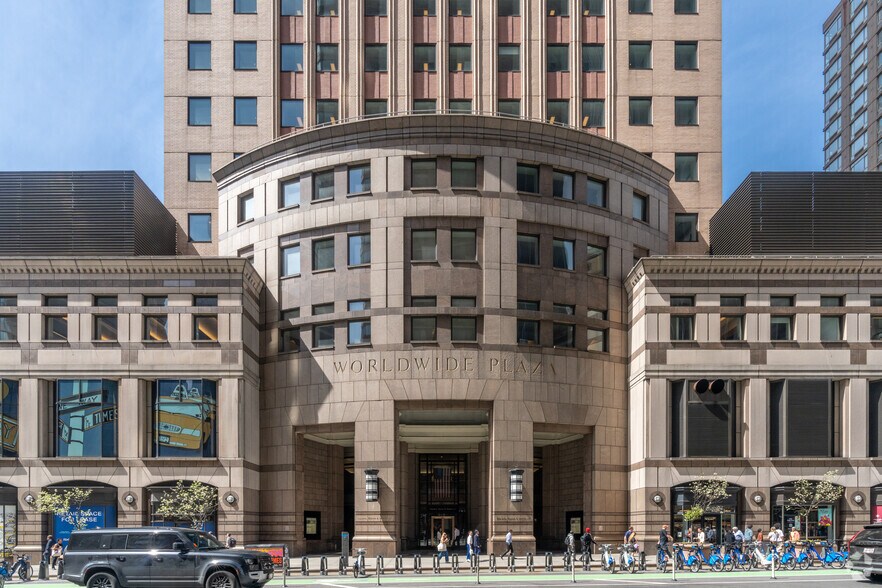 More Photos Of 825 Eighth Ave, New York Office For Lease