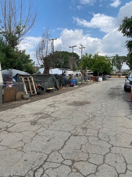 More Photos Of 206 Beardsley Ave, Bakersfield Manufactured Housing Mobile Home Park For Sale