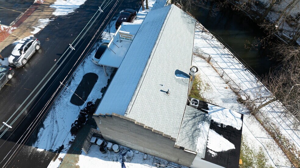 More Photos Of 17-23 Spring St, Trenton General Retail For Sale