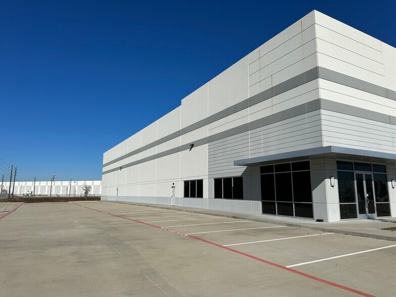More Photos Of Beltway 8 & SH 249, Houston Unknown For Lease