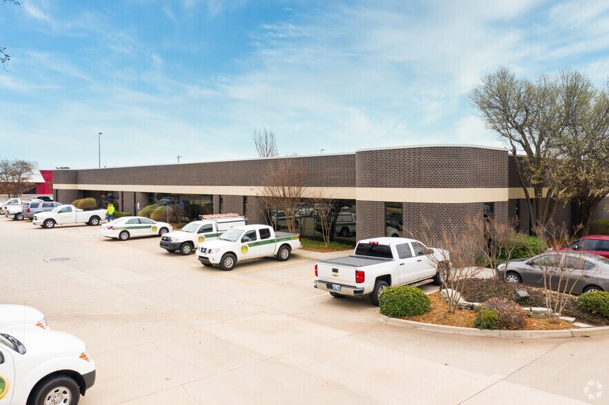 More Photos Of 6100 NW 2nd St, Oklahoma City Unknown For Lease