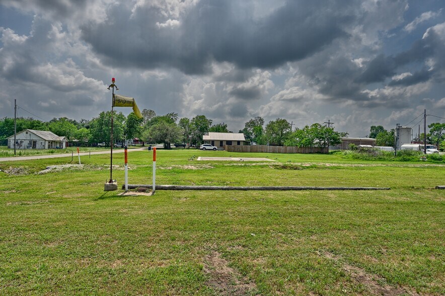 More Photos Of 23473 FM 39, Iola Restaurant For Sale