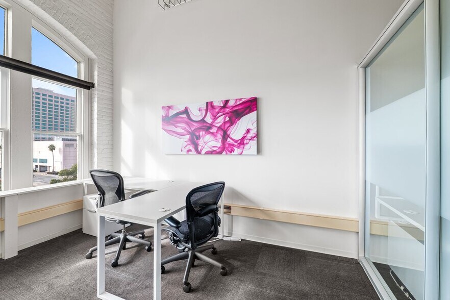 More Photos Of 315 E Bay St, Jacksonville Office For Lease