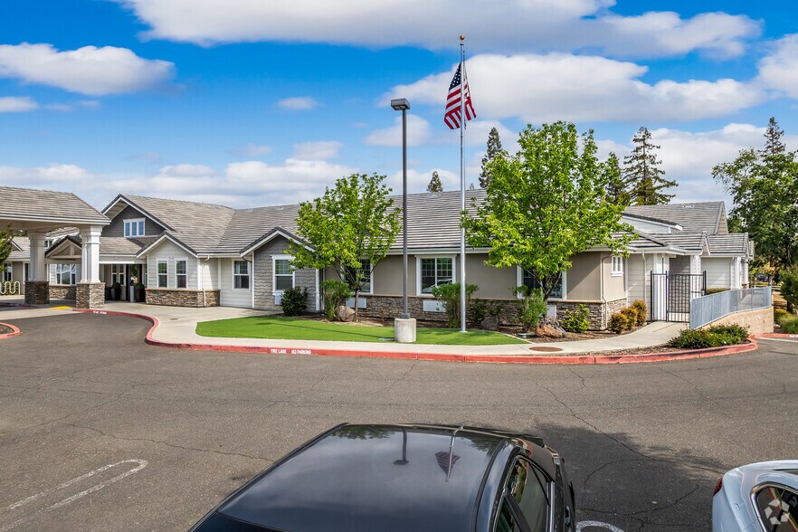 More Photos Of 6825 Sunrise Blvd, Citrus Heights Skilled Nursing Facility For Sale