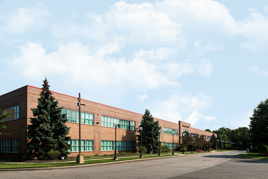 More Photos Of 5000 Corporate Ct, Holtsville Office For Lease