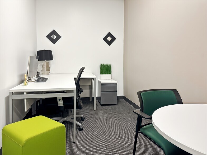 More Photos Of 303 N Glenoaks Blvd, Burbank Coworking Space