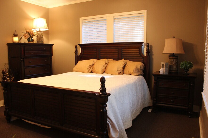 More Photos Of 1292 N Highland Ave, Jackson Office Residential For Lease