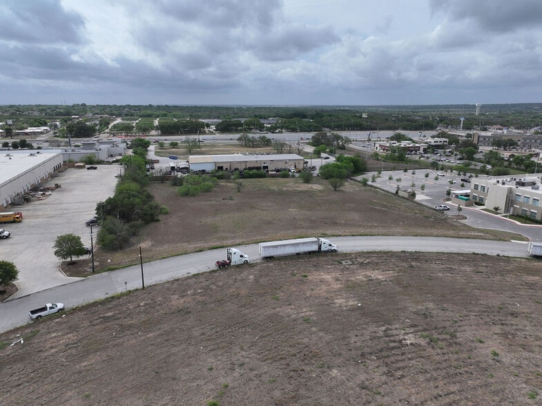 More Photos Of Verde Parkway, Schertz Land For Sale