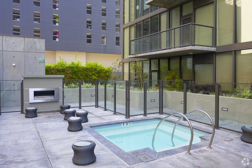 More Photos Of 801 S Hope St, Los Angeles Apartments For Lease