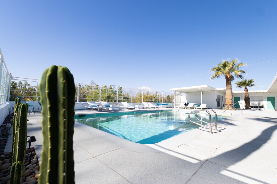 More Photos Of 12689 Eliseo Rd, Desert Hot Springs Hotel For Sale