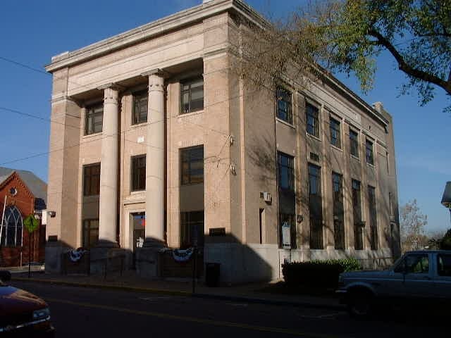 More Photos Of 113 W Main St, Orange Bank For Sale