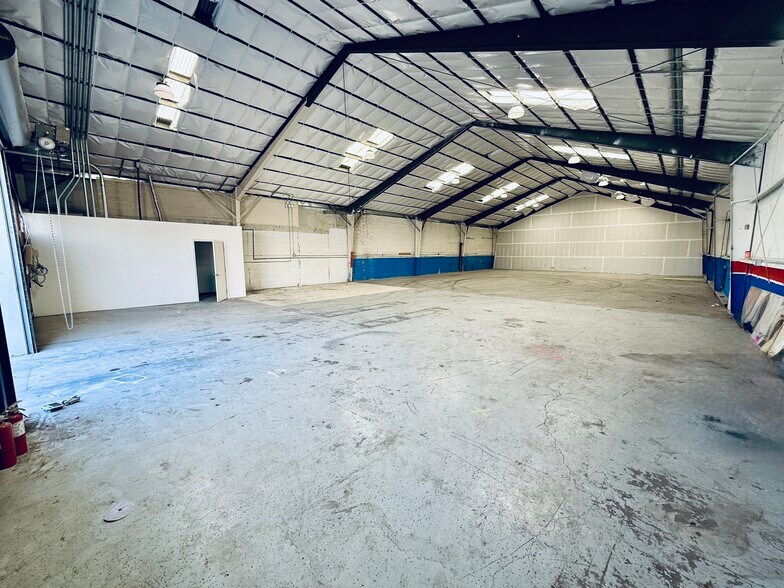 More Photos Of 175-185 Market St, San Rafael Warehouse For Lease