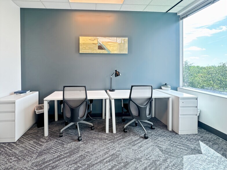 More Photos Of 2245 Texas Dr, Sugar Land Coworking Space