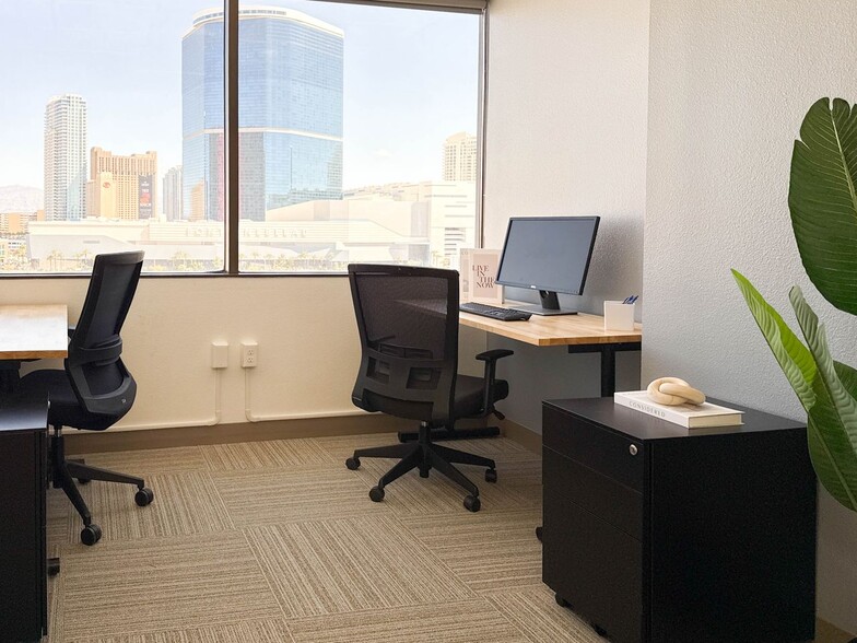 More Photos Of 101 Convention Center Dr, Las Vegas Coworking Space
