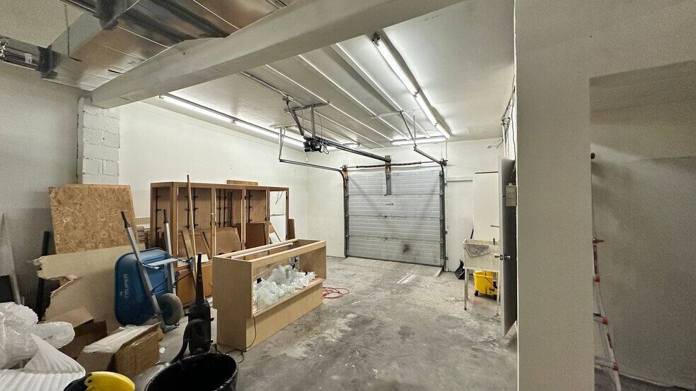 More Photos Of 1480 S State St, Salt Lake City Storefront For Sale