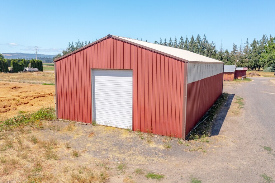 More Photos Of 6494 Windsor Island Rd N, Keizer Manufacturing For Lease