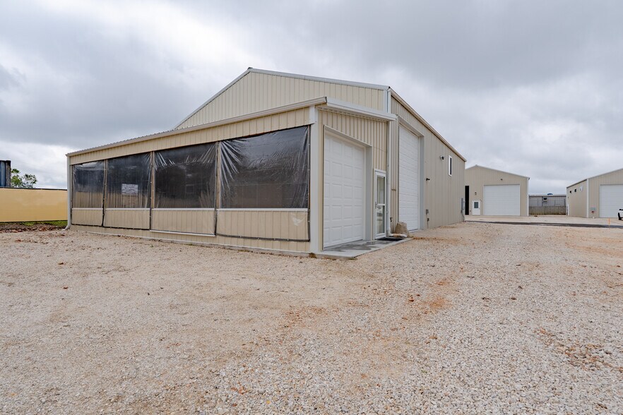 More Photos Of 202 Hemi Ln, Gravois Mills Specialty For Sale