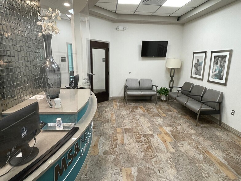 More Photos Of 3190 McMullen Booth Rd, Clearwater Medical For Sale