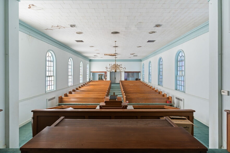 More Photos Of 171 Valley St, Centreville Flex For Sale