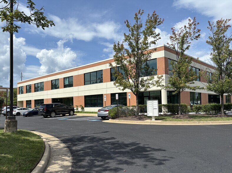 More Photos Of 43676 Trade Center Pl, Sterling Light Manufacturing For Sale