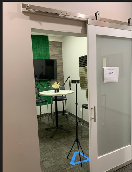 More Photos Of 2609 Metropolitan Pky, Sterling Heights Medical For Lease