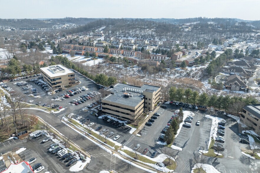 More Photos Of 300 Northpointe Cir, Seven Fields Coworking Space