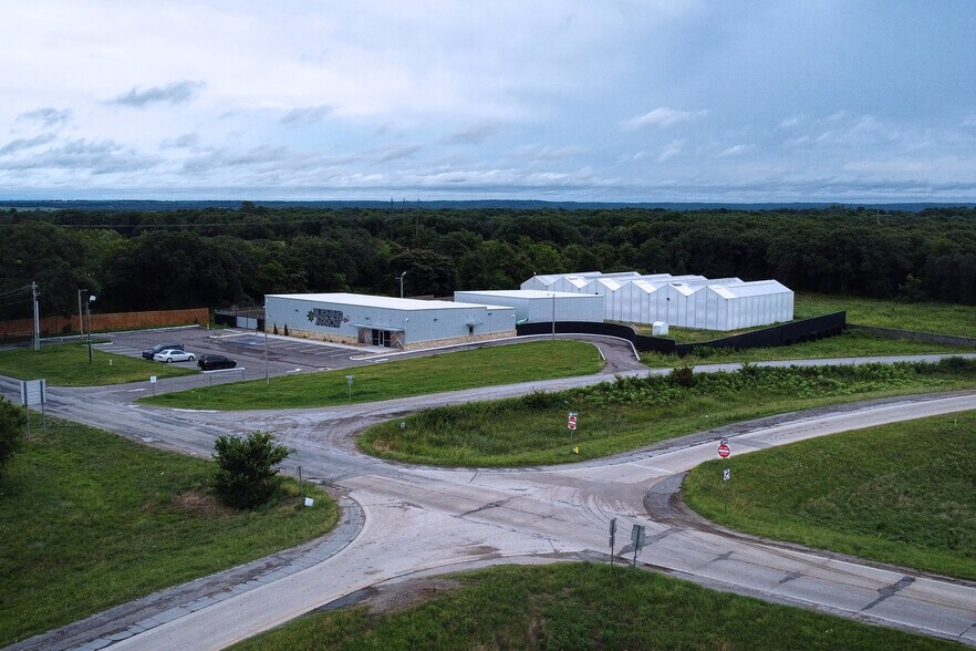 More Photos Of 11315 Hide-A-Way Ln, Thackerville Warehouse For Sale