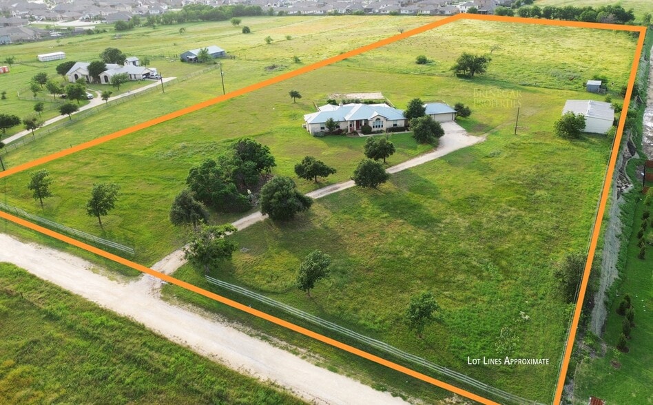 More Photos Of 400 Hyview, Hutto Land For Sale