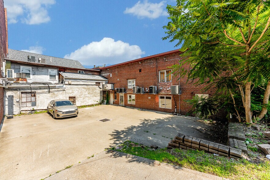 More Photos Of 214 Wall St, Morgantown Apartments For Sale