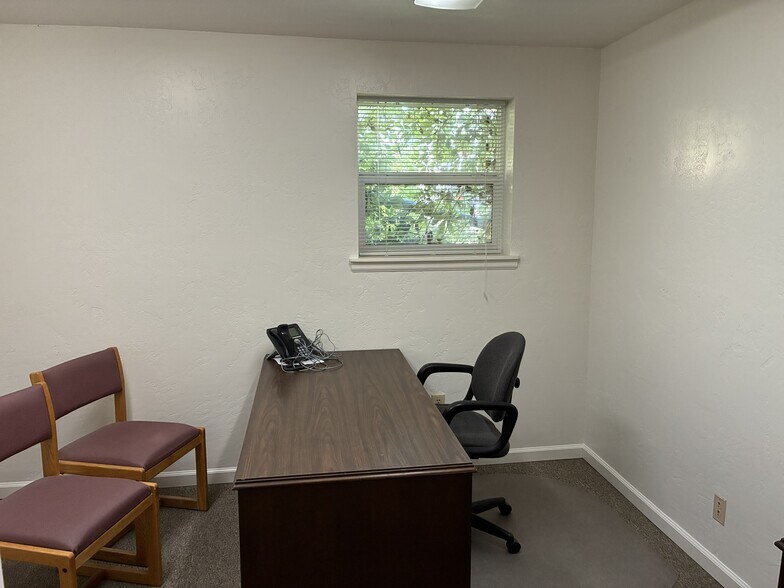 More Photos Of 225 Grand Ave, Paonia Office For Sale