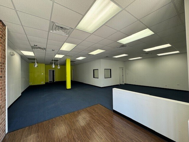 More Photos Of 500 8th Ave, Fort Worth Medical For Lease
