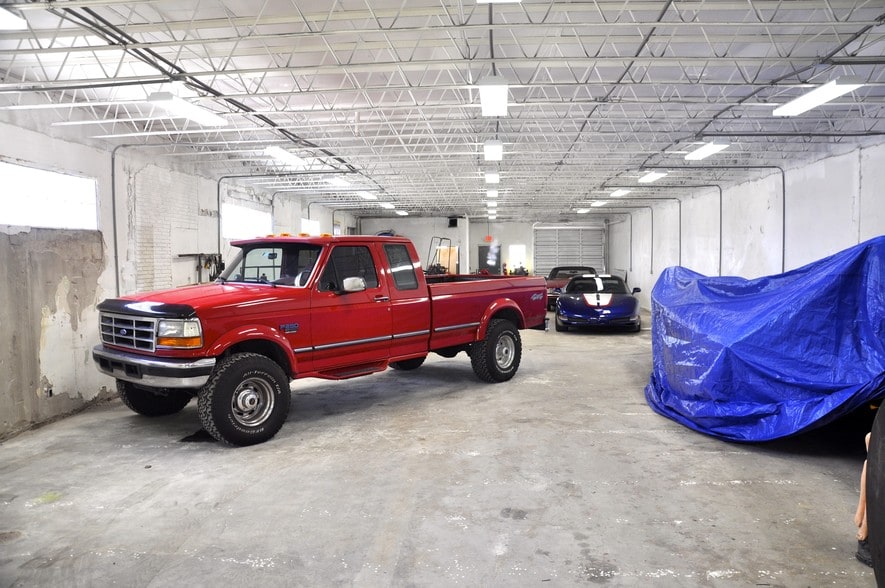 More Photos Of 842 NW 7th Ter, Fort Lauderdale Warehouse For Sale