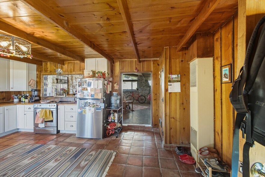 More Photos Of 24 Matisse Rd NE, Albuquerque Apartments For Sale