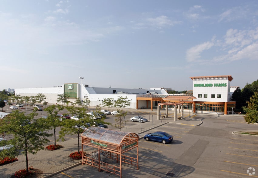 Primary Photo Of 50 Matheson Blvd E, Mississauga Freestanding For Sale