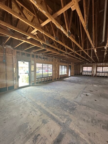 More Photos Of 1409 Kingsley Ave, Orange Park Medical For Sale