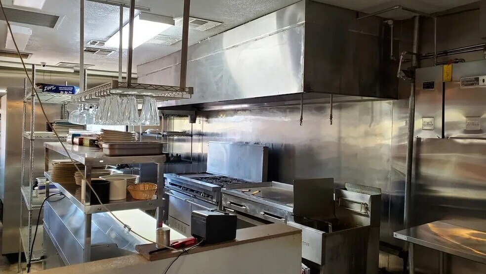 More Photos Of 1034-1038 E Main St, Mesa Restaurant For Lease