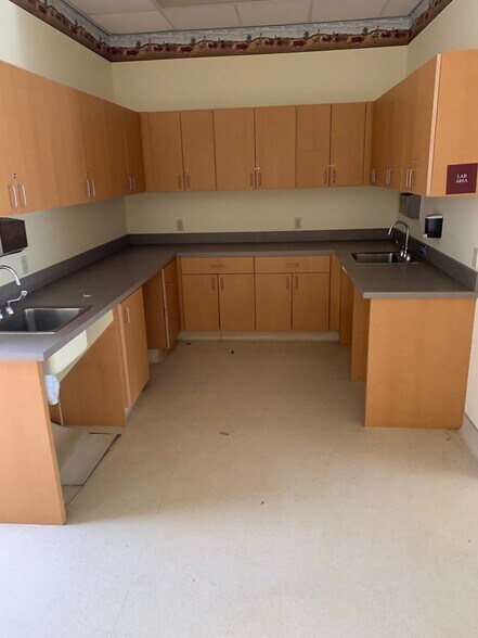 More Photos Of 112 W Main St, Homer Self Storage For Lease