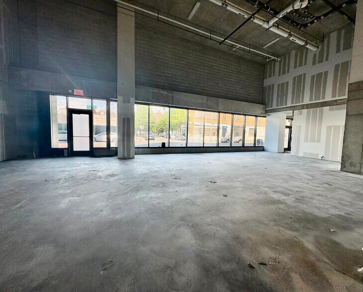 More Photos Of 14810 Archer Ave, Jamaica Storefront For Lease