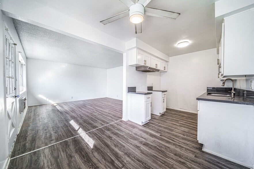 More Photos Of 14521 Clark St, Baldwin Park Apartments For Sale