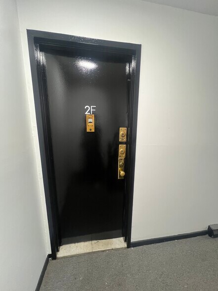 More Photos Of 335 First Ave, New York Apartments For Sale