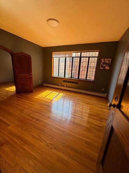 More Photos Of 226 W State St, Trenton Medical For Sale