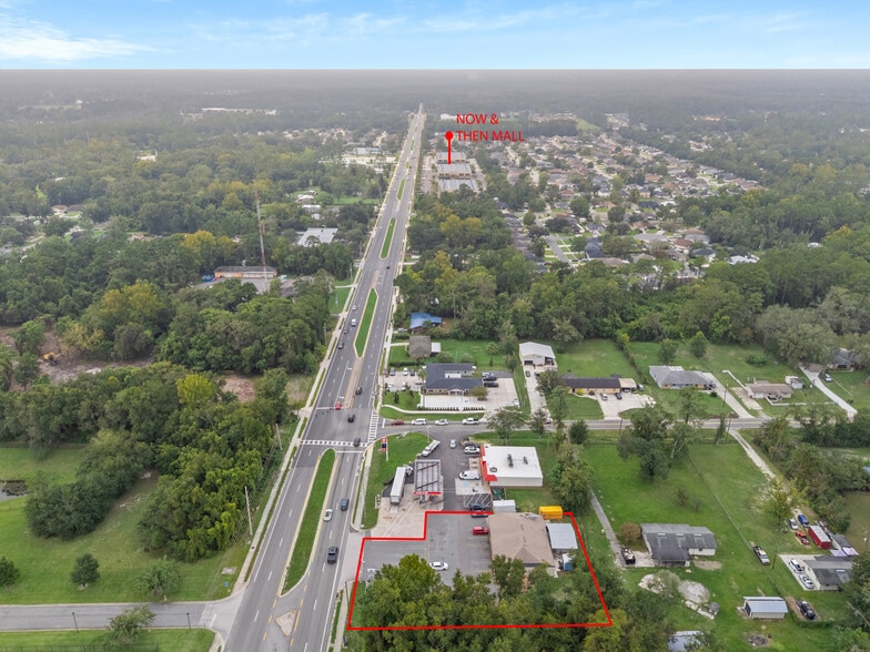 More Photos Of 330 College Dr, Orange Park Freestanding For Sale