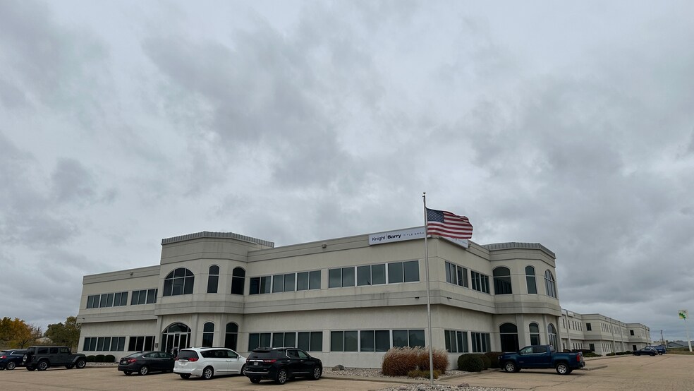 More Photos Of 3051 Progress Way, Kaukauna Medical For Lease
